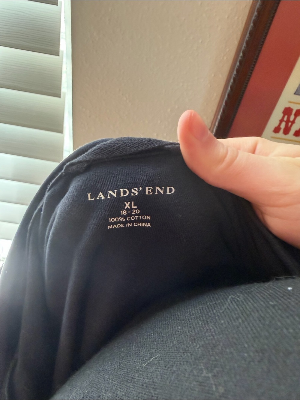 Navy Lands’ End Hoodie - Picture 5 of 5